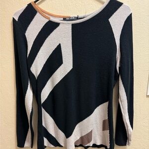 NIC+ZOE Black and Beige Geometric Sweater
